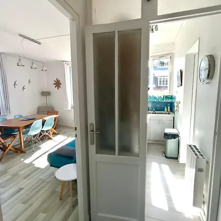 L'escale Jolie Avec Vue - Les Roses *