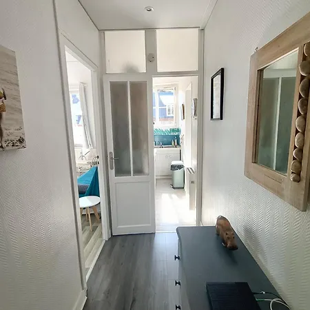 L'escale Jolie Avec Vue - Les Roses *