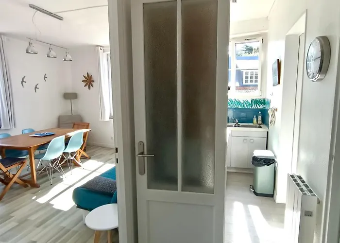 L'escale Jolie Avec Vue - Les Roses *